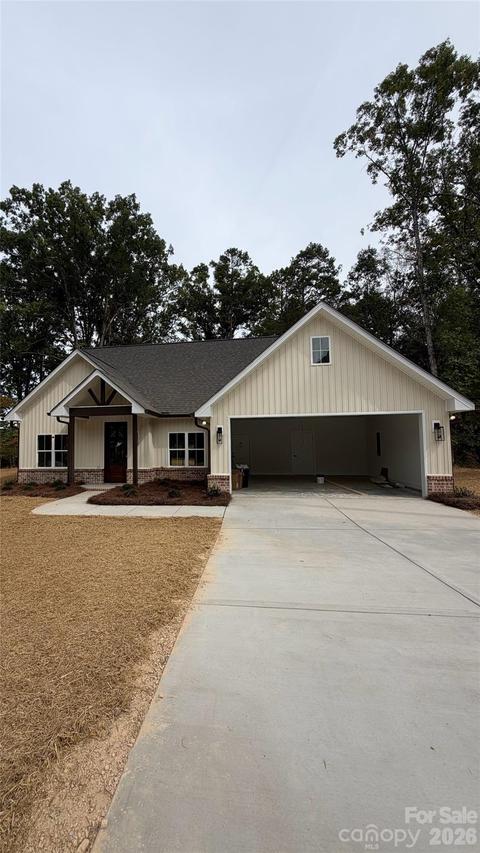 867 Sorrel Ln., Oakboro, NC 28129