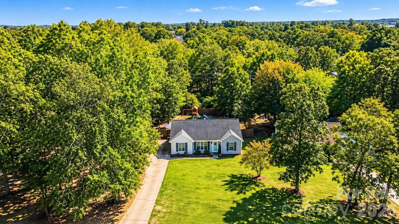5008 West St., Indian Trail, NC 28079