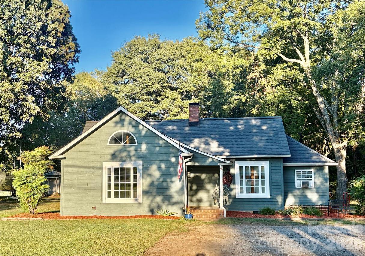 5004 Fallston Rd., Lawndale, NC 28090