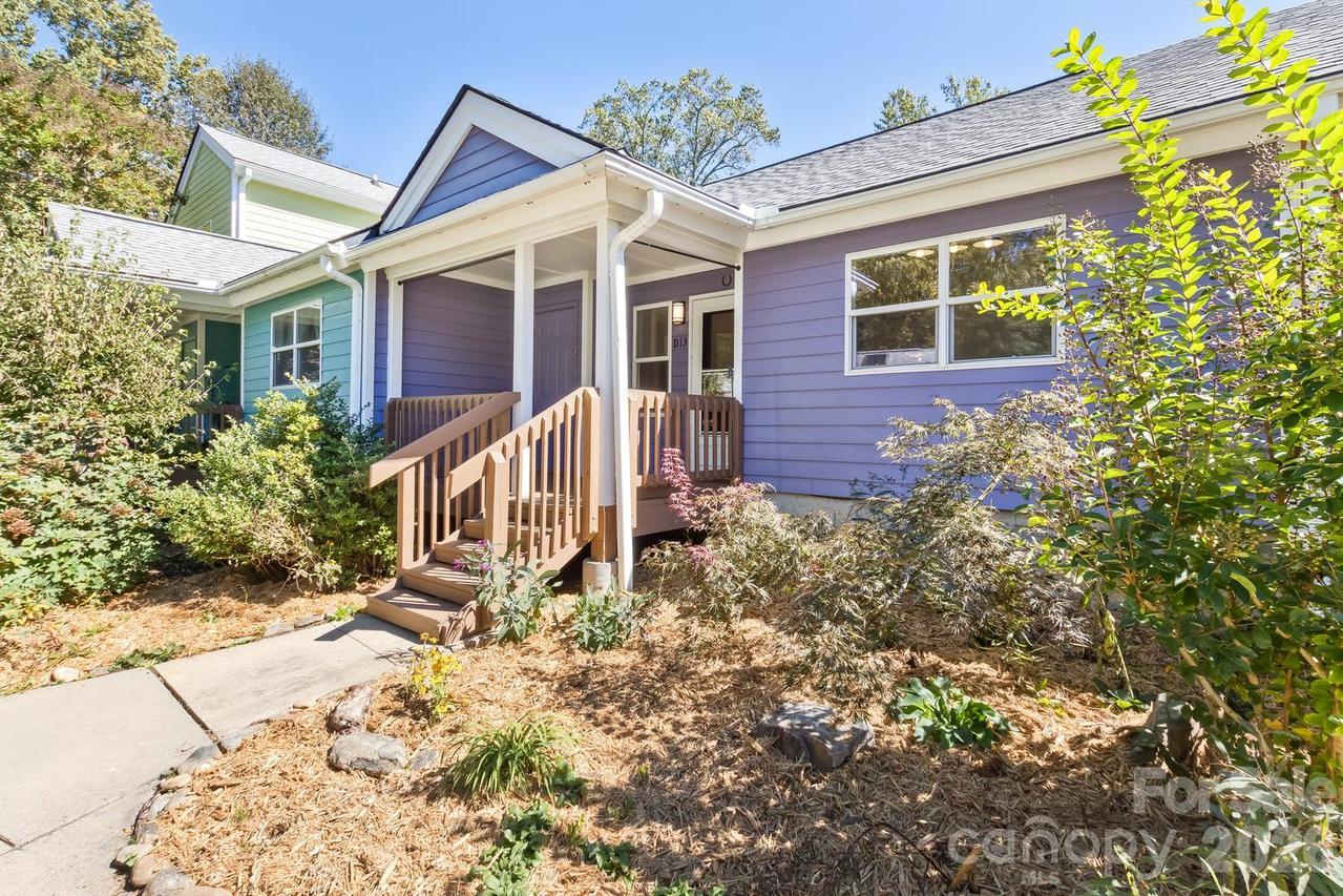 43 Vermont Ct. #D13, Asheville, NC 28806