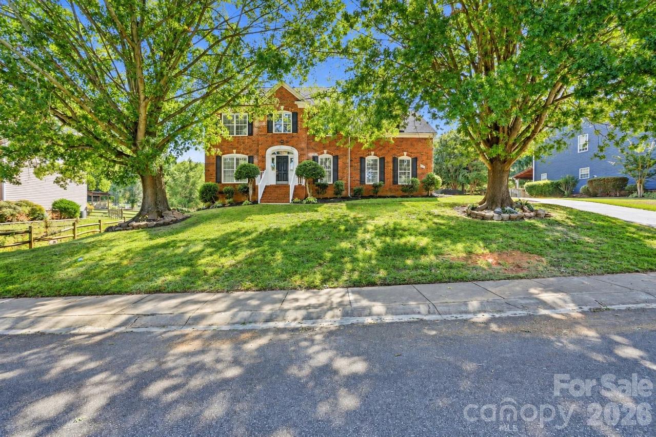 166 Castles Gate Dr., Mooresville, NC 28117