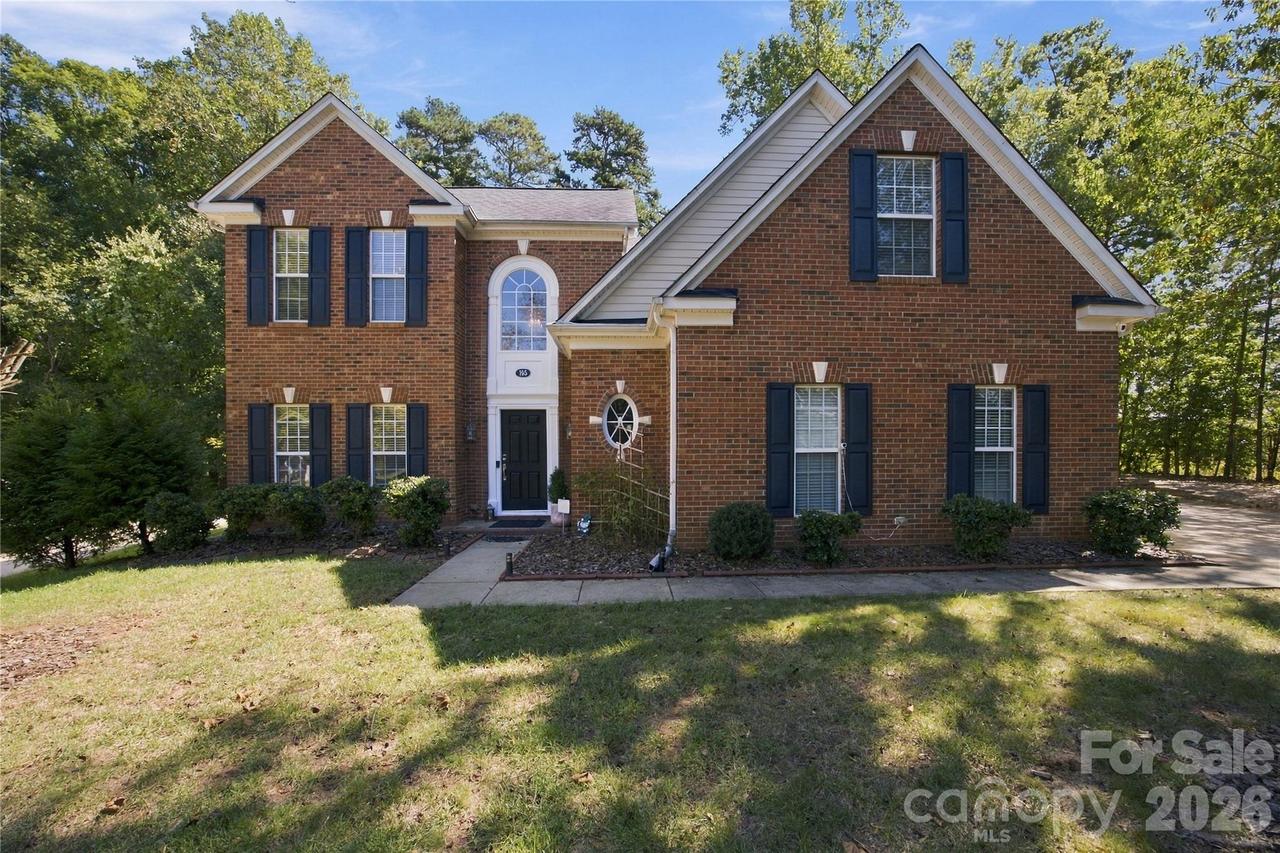 195 Huntly Ln., Mooresville, NC 28115