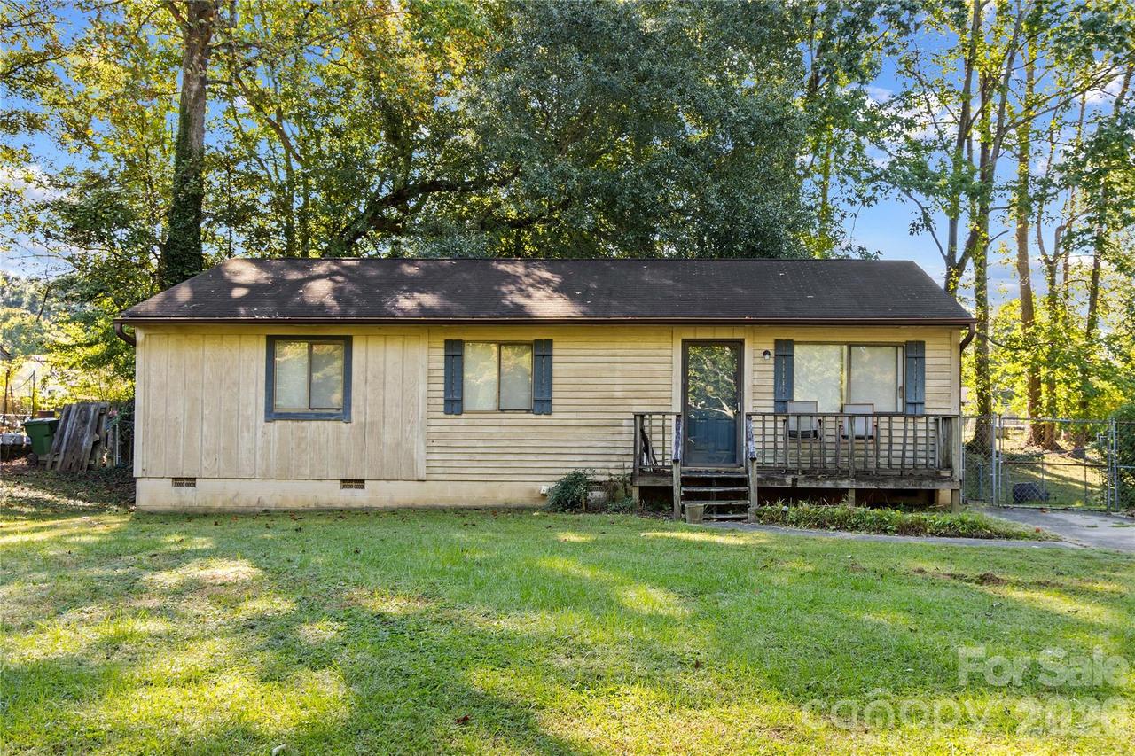 231 King David Ln., Gastonia, NC 28056