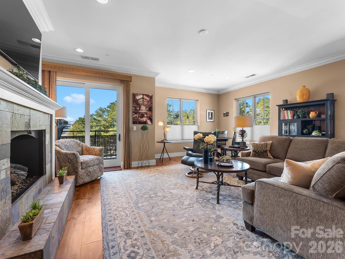 29 W French Broad St. #401, Brevard, NC 28712