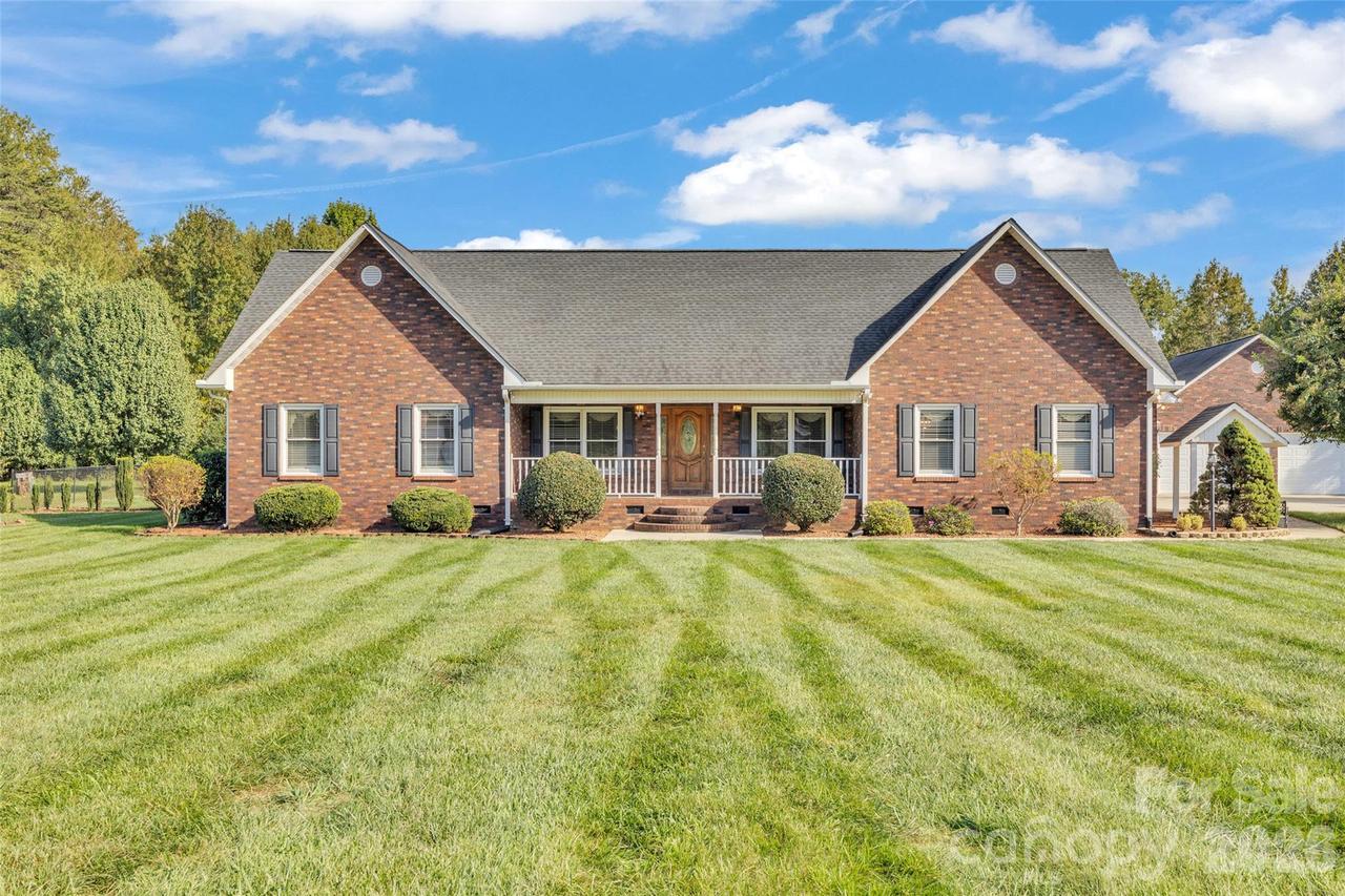120 Burr Ln., Salisbury, NC 28146
