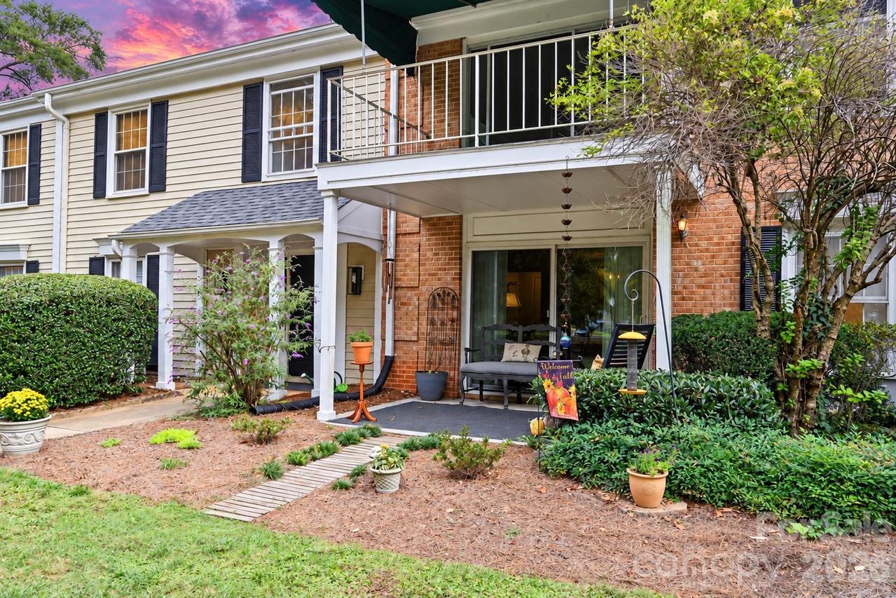 8303 Meadow Lakes Dr., Charlotte, NC 28210