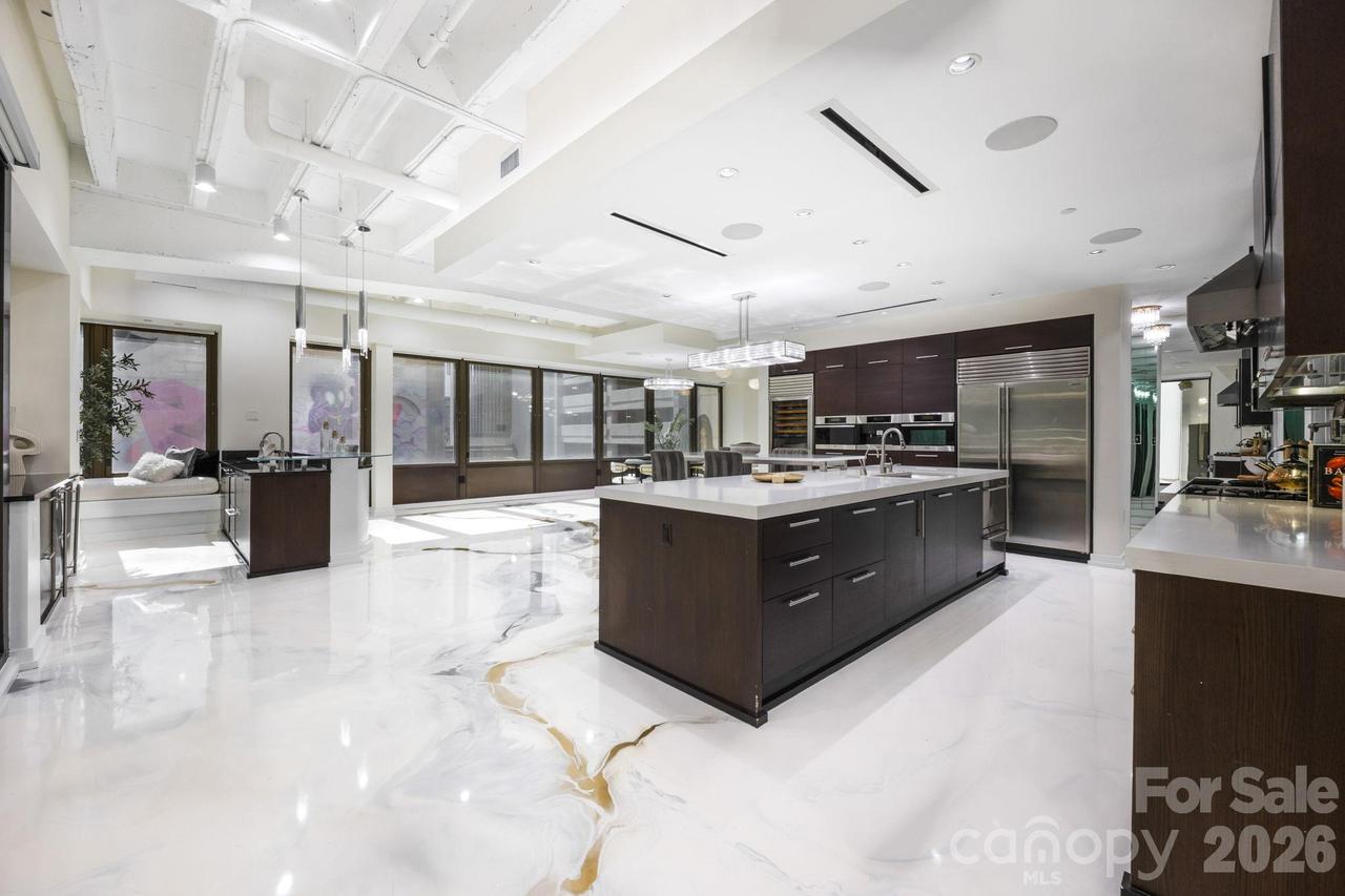 139 Tryon St., Charlotte, NC 28202