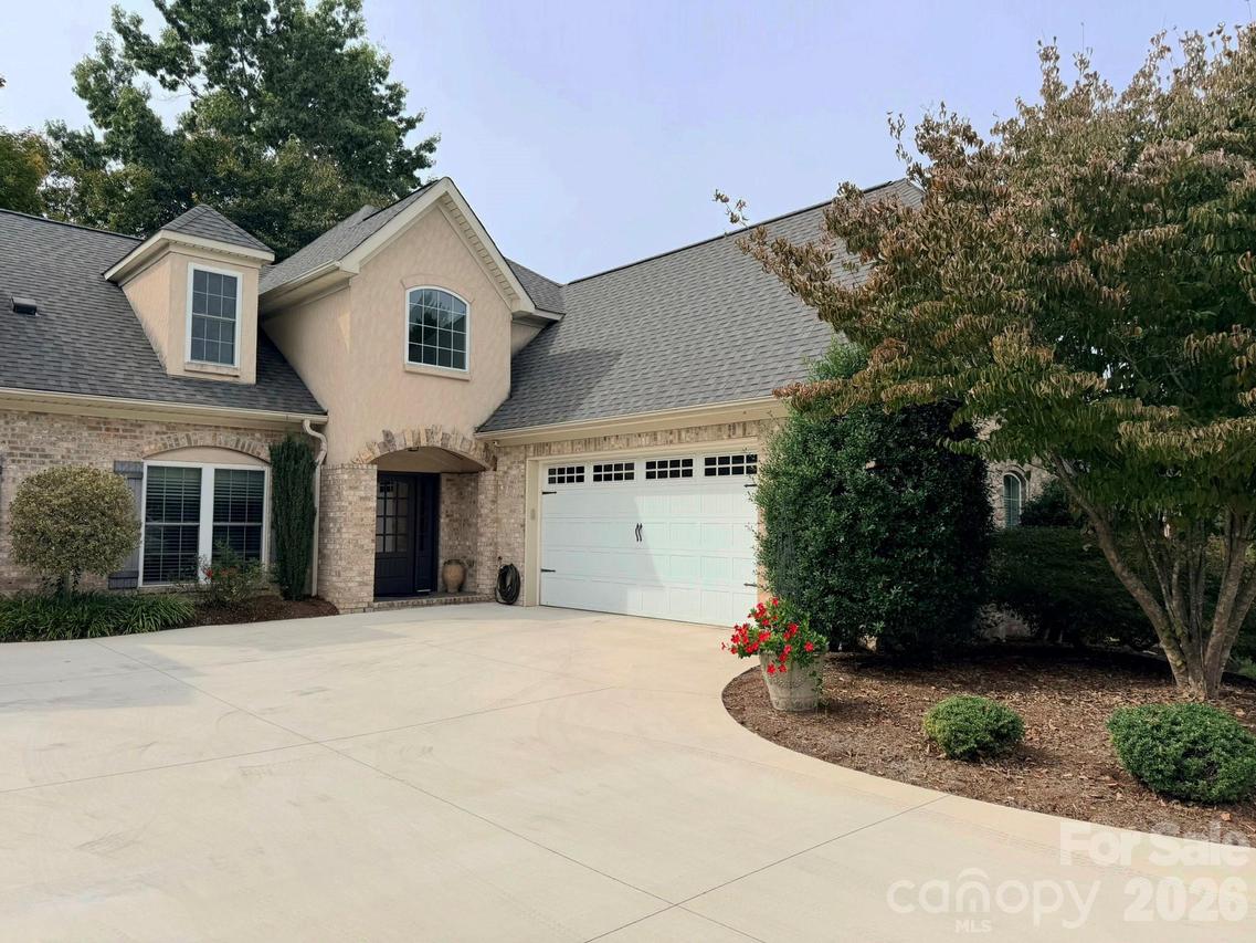 149 42nd Avenue Dr., Hickory, NC 28601