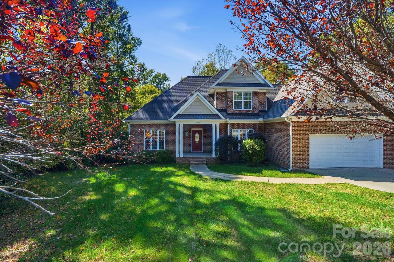 3907 Longpond Ln., Monroe, NC 28110