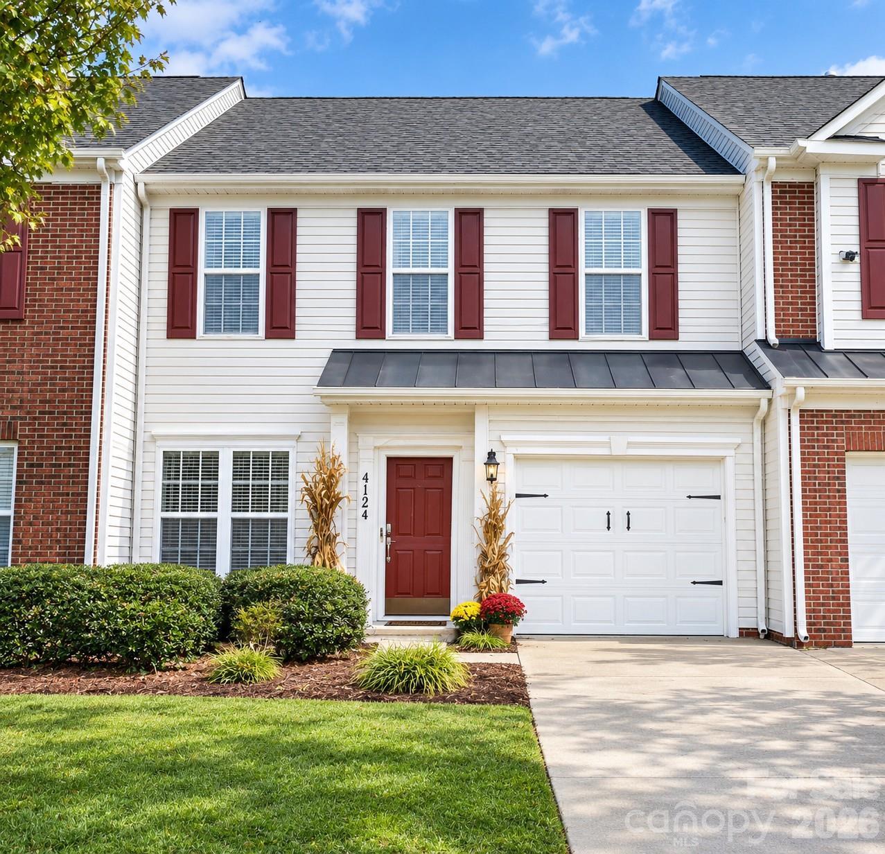 4124 Carl Parmer Dr., Harrisburg, NC 28075