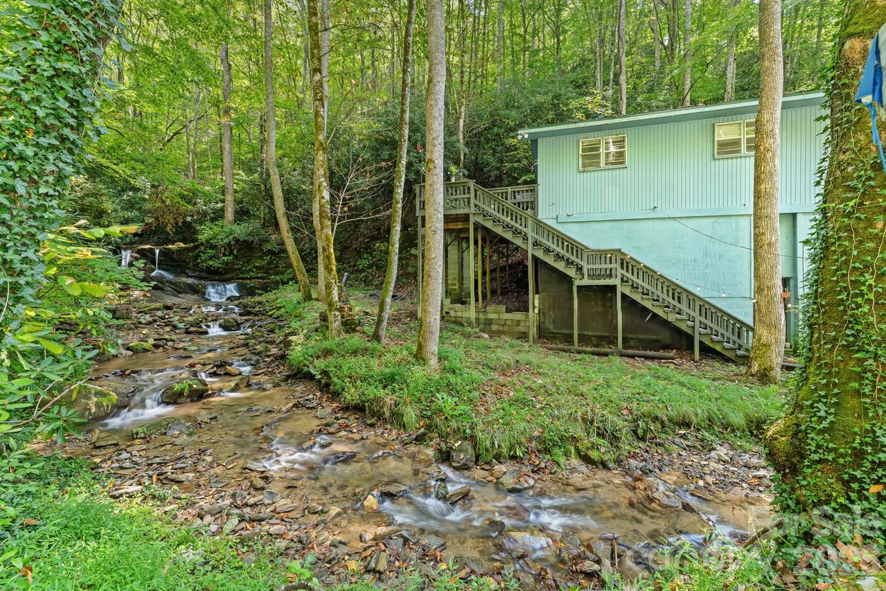 1000 Cane Creek Rd., Sylva, NC 28779