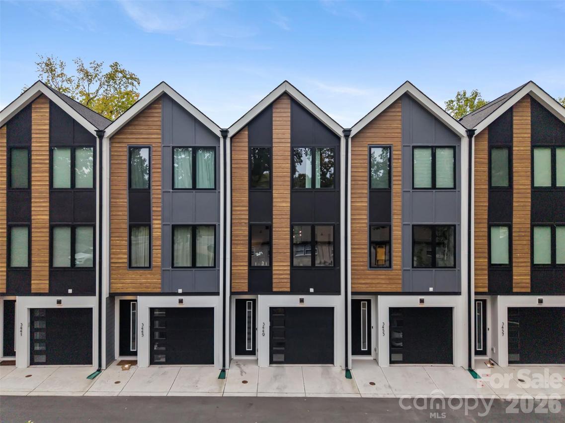 3449 Byrnes St., Charlotte, NC 28205
