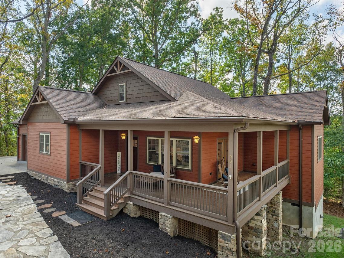 501 Sugar Maple Ln., Asheville, NC 28805