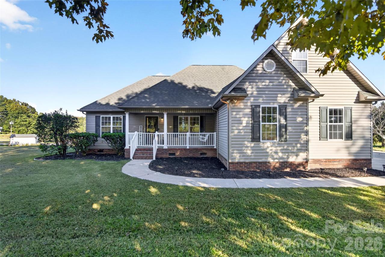 125 Round Tuit Ln., Mt Ulla, NC 28125