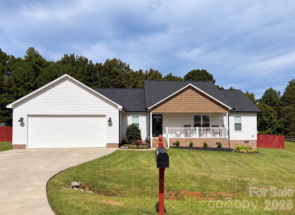 3038 Brody Ln., Maiden, NC 28650