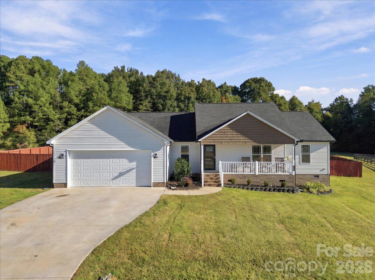 3038 Brody Ln., Maiden, NC 28650