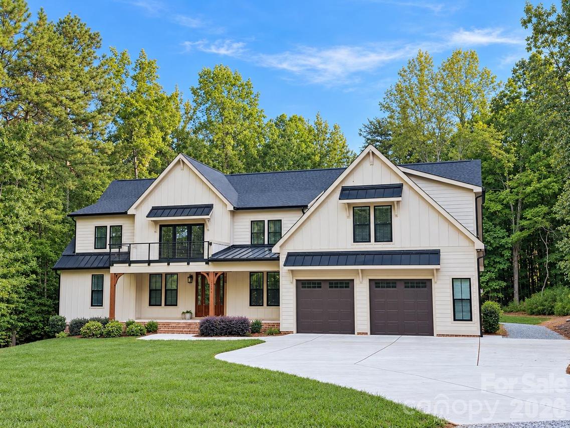 2866 Backwoods Tr., Denver, NC 28037
