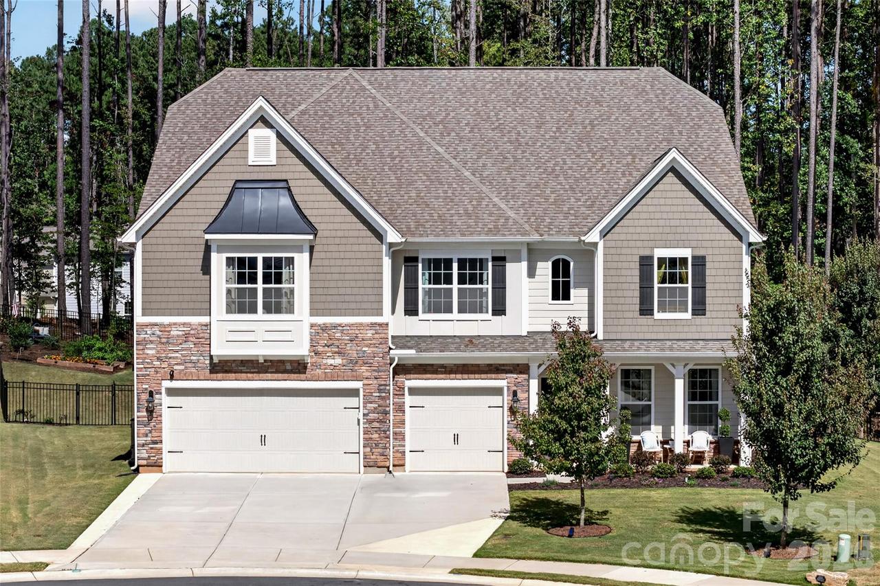 113 Vaughn Ct., Troutman, NC 28166