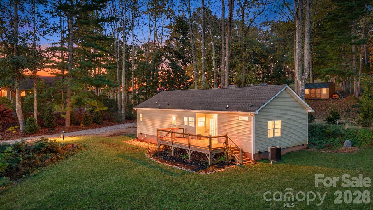 17 Berry Hill Rd., Asheville, NC 28806