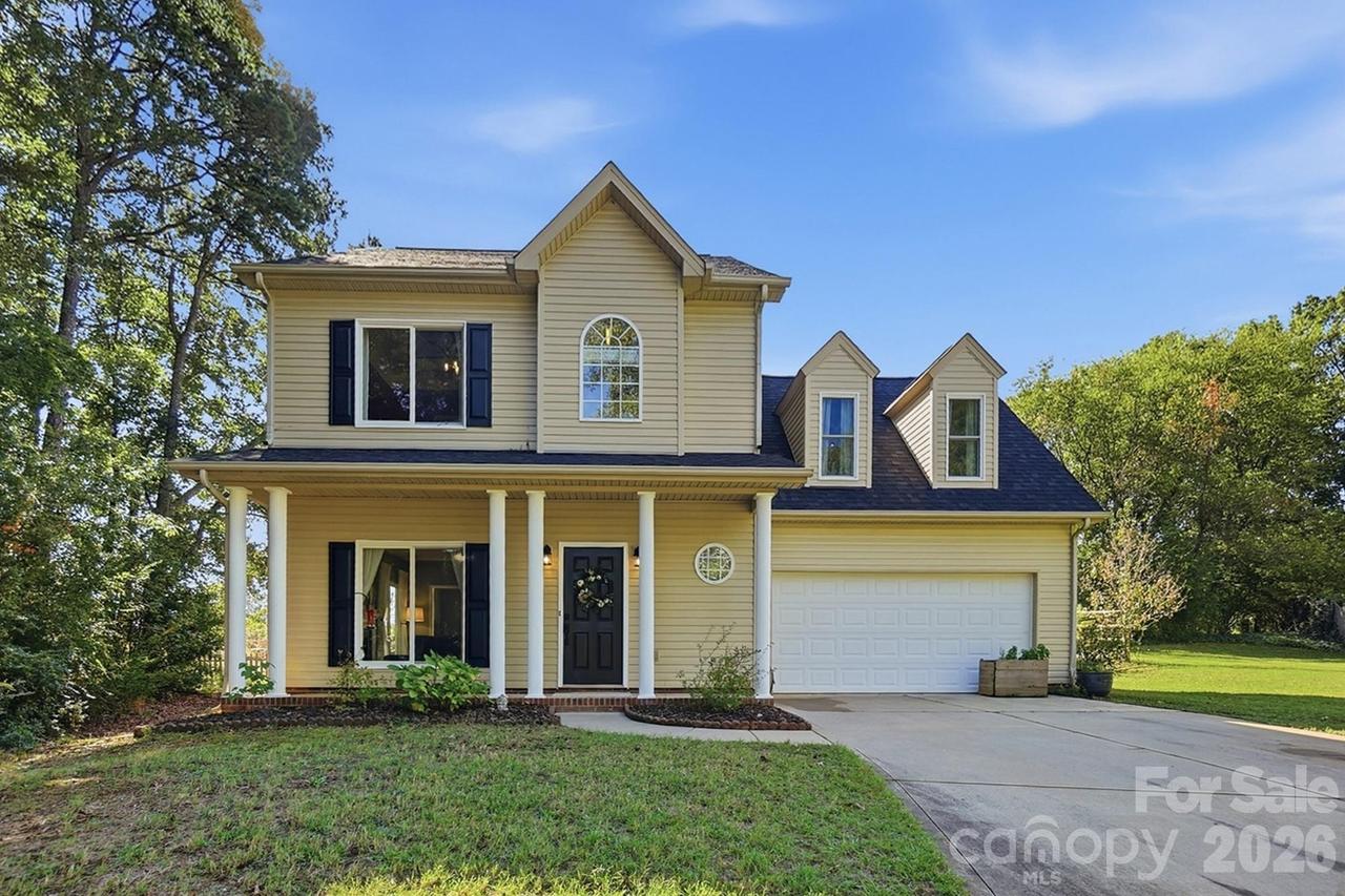 2822 Carriage Crossing Dr., Matthews, NC 28105