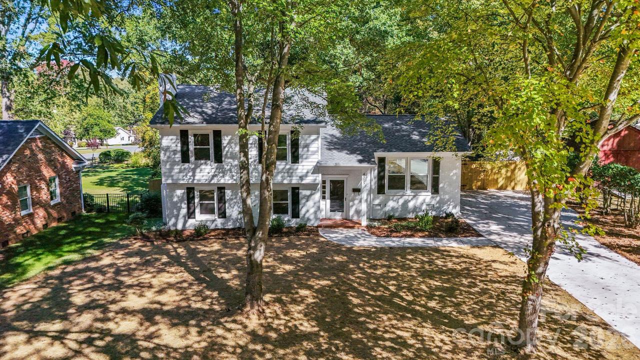 4315 Chandworth Rd., Charlotte, NC 28210