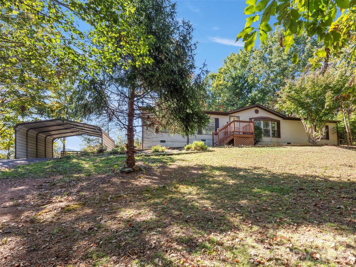 115 Sleepy Forest Dr., Leicester, NC 28748