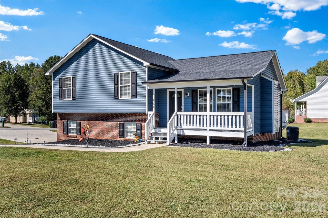 494 Sunset Ridge Ln., Lexington, NC 27295