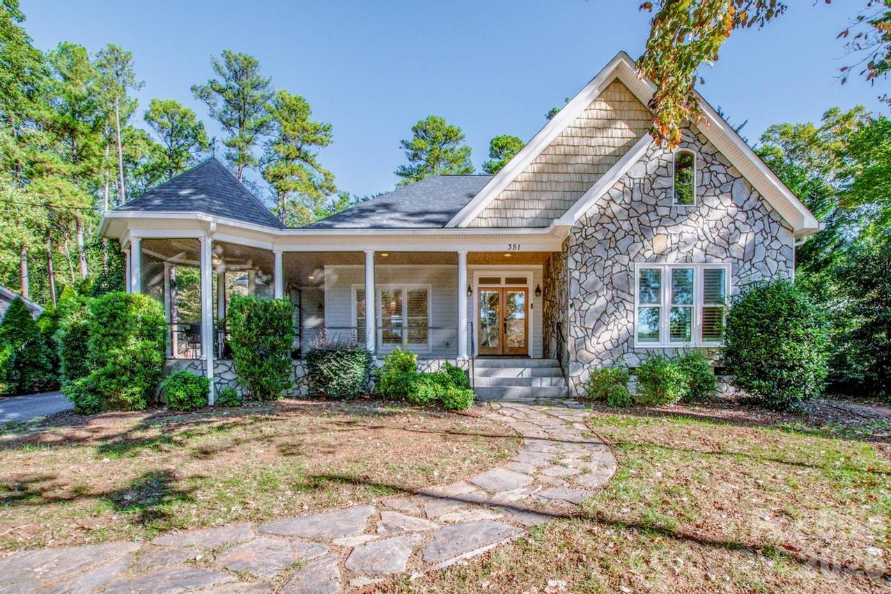 351 Catalina Dr., Mooresville, NC 28117