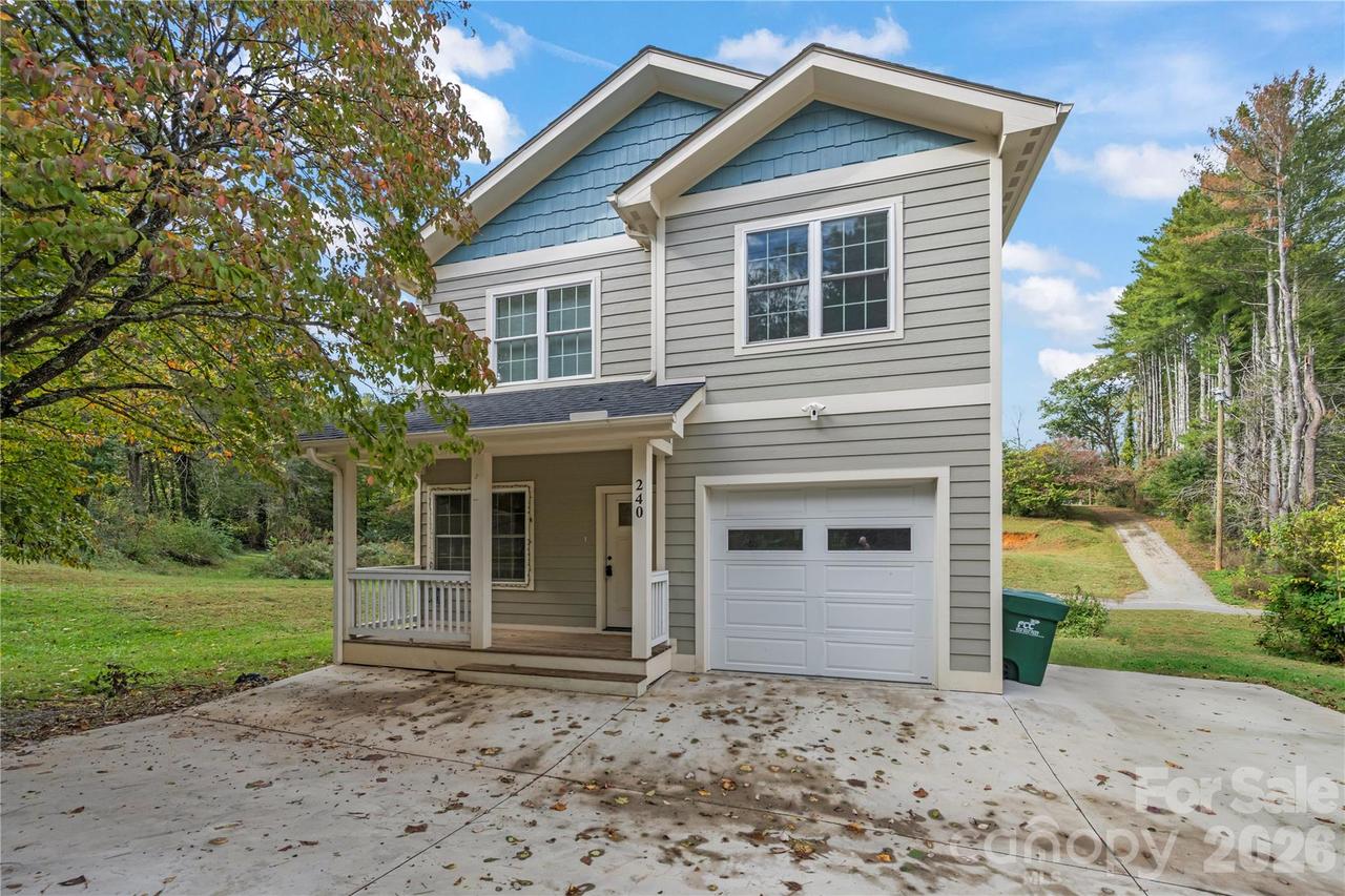 240 Old Farm School Rd., Asheville, NC 28805