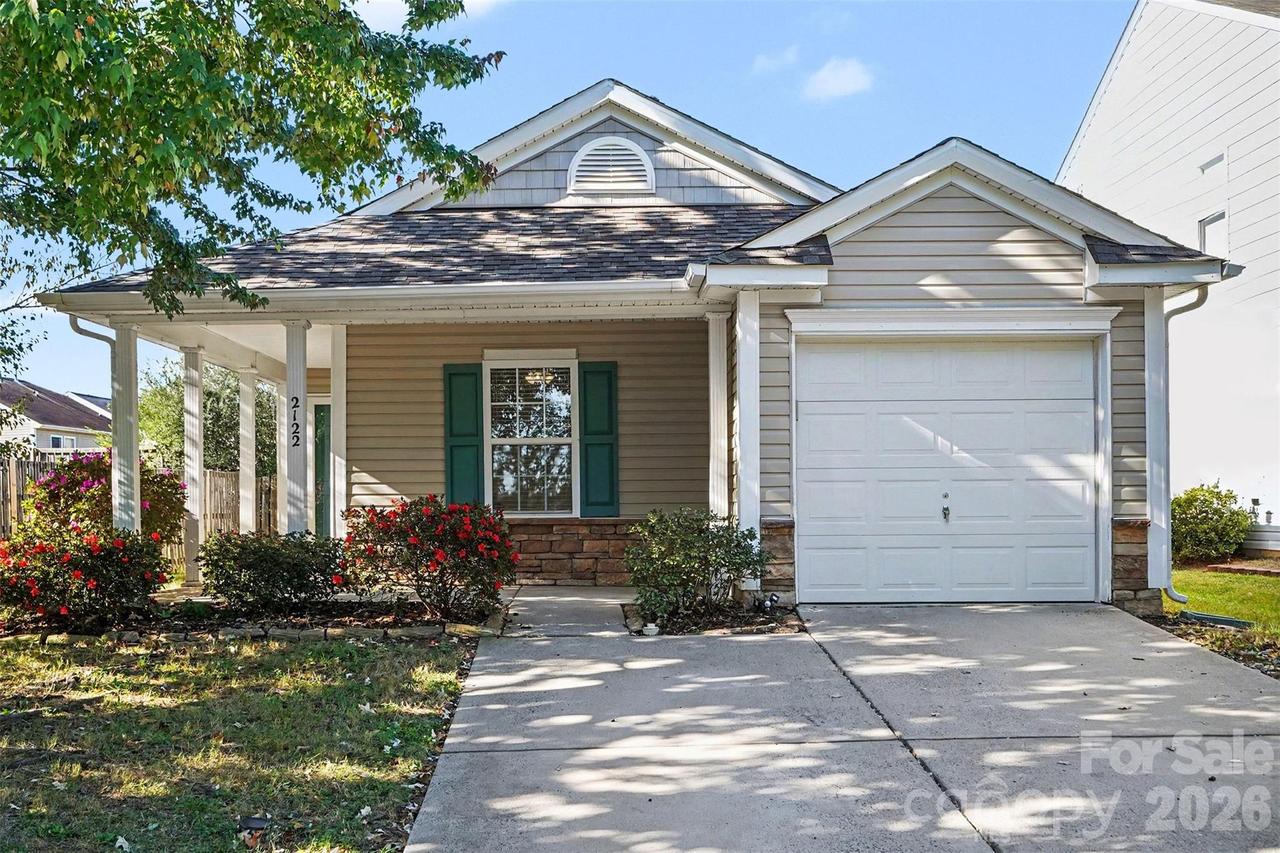 2122 Buckleigh Dr., Charlotte, NC 28215