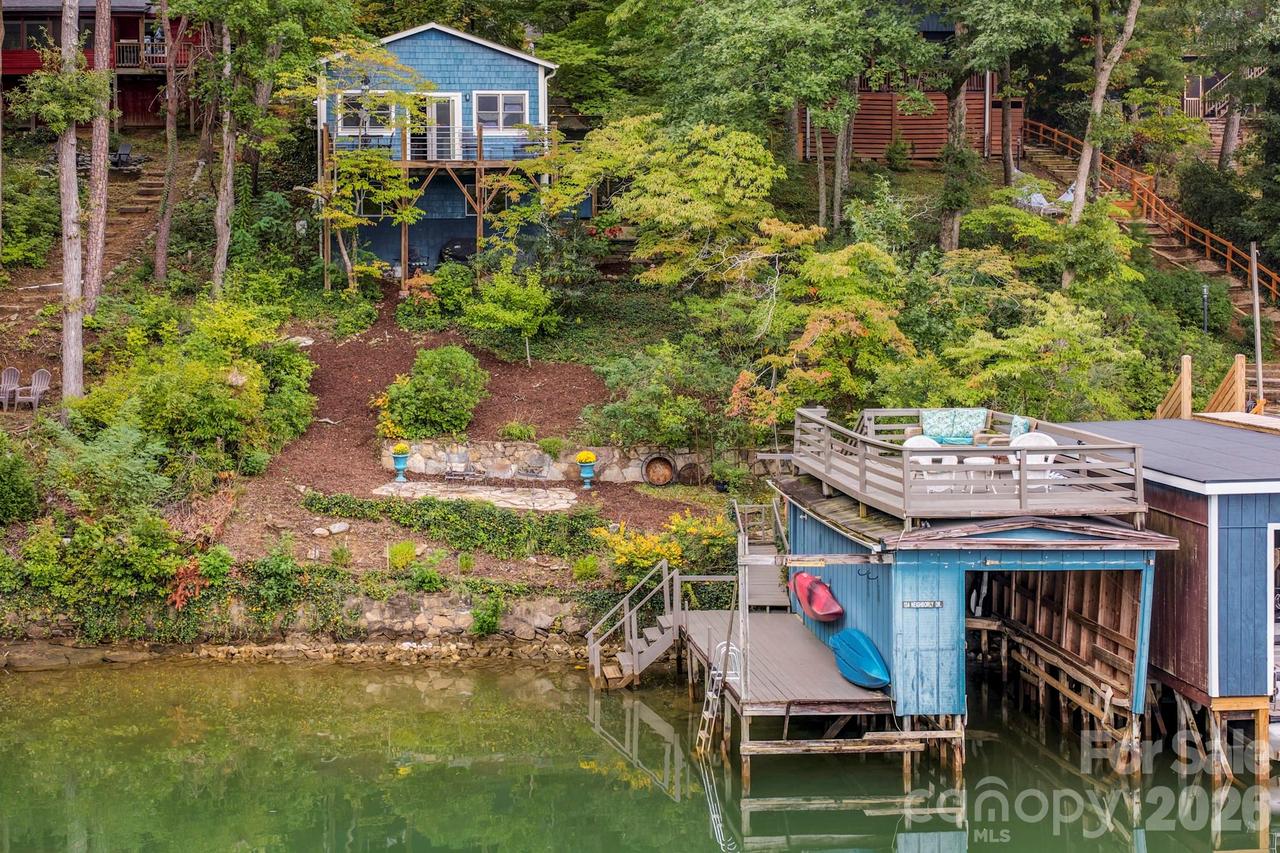 134 Neighborly Dr., Lake Lure, NC 28746
