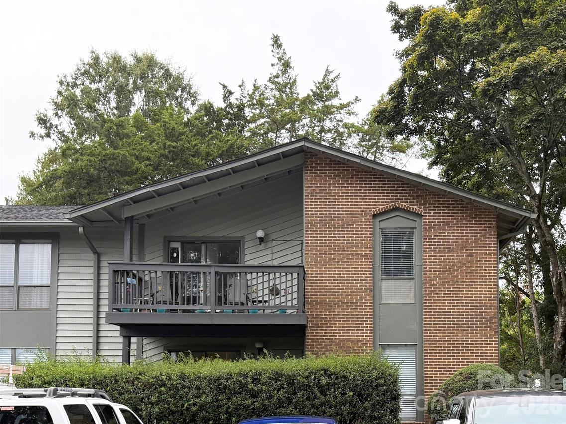 4918 Sardis Rd. #E, Charlotte, NC 28270