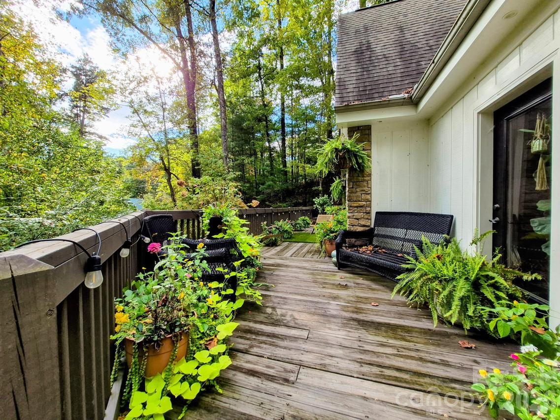 237 Mallard Rd., Lake Lure, NC 28746