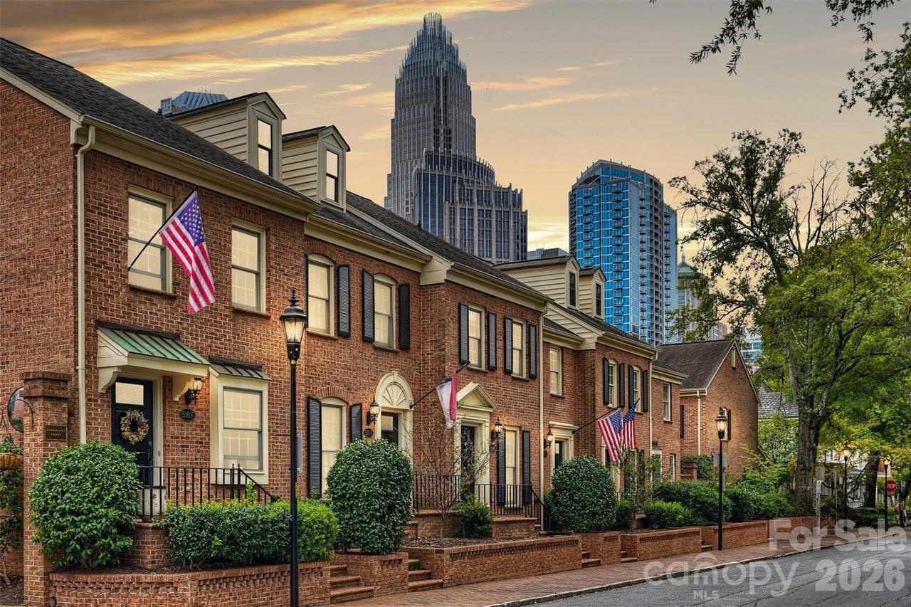 500 N Poplar St. #B, Charlotte, NC 28202