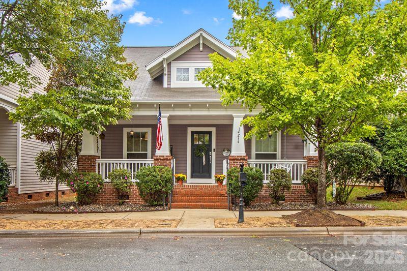 14234 Holly Springs Dr., Huntersville, NC 28078