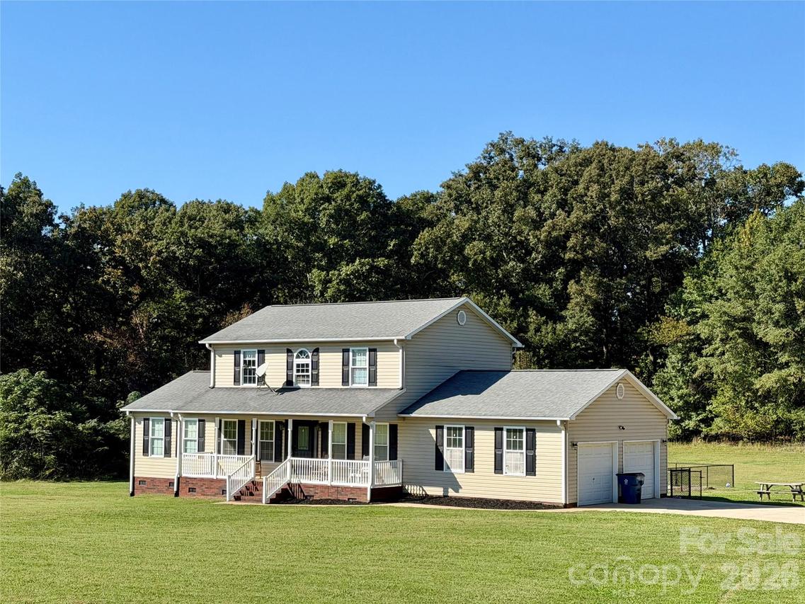 3011 1 Wood Rd., Mooresboro, NC 28114