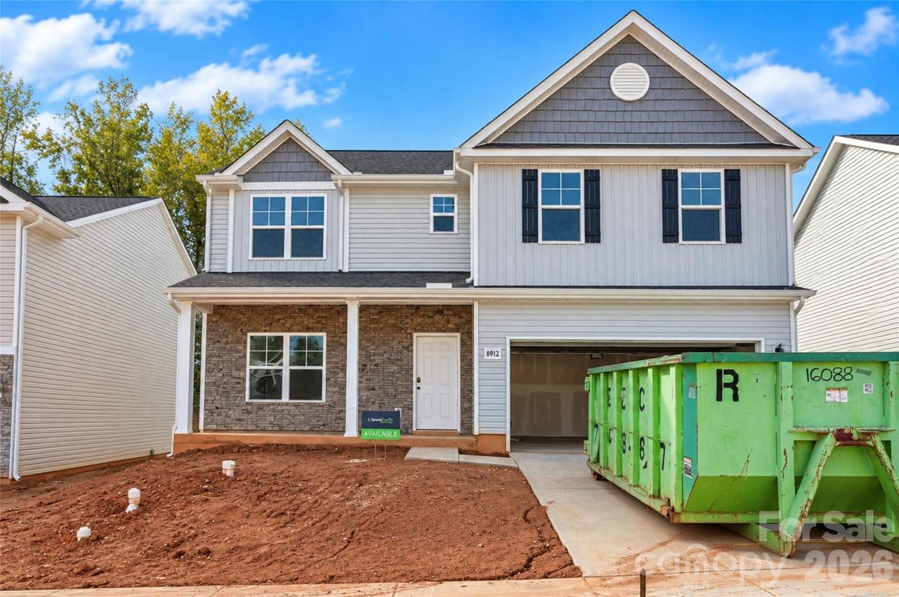 8912 Sawyer Run Ct., Charlotte, NC 28215