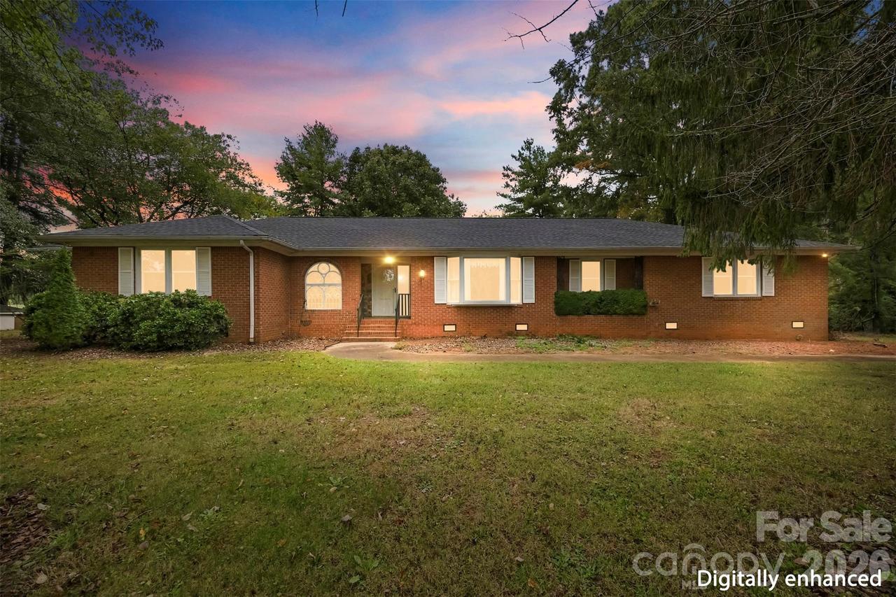221 Lee Black Rd., Cherryville, NC 28021
