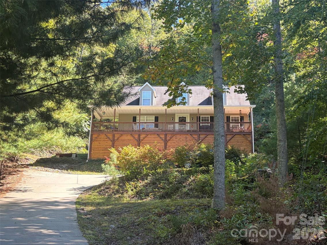 190 Harrison Hill Rd., Swannanoa, NC 28778