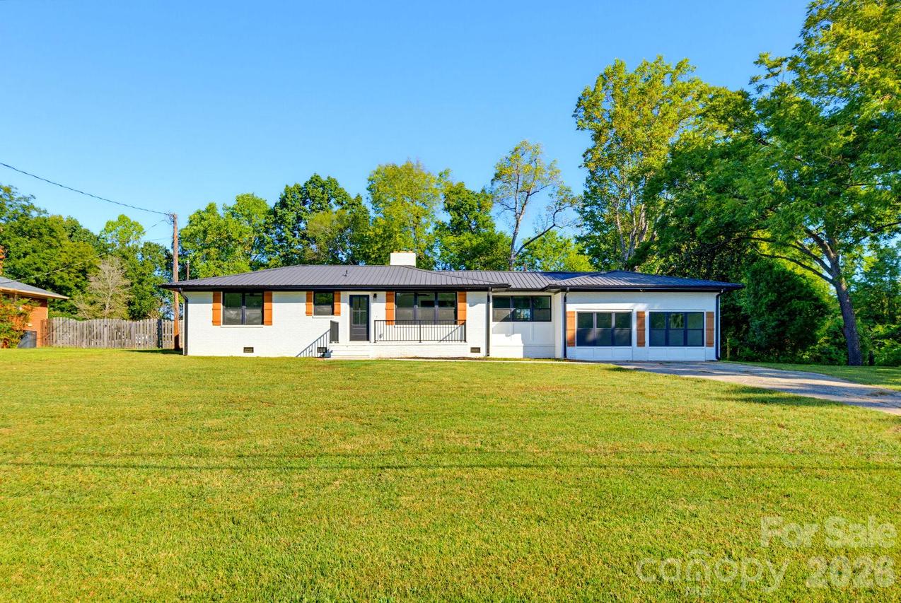 1325 Armstrong Rd., Belmont, NC 28012