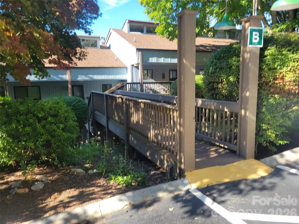 87 Willow Rd. #B-5, Waynesville, NC 28786