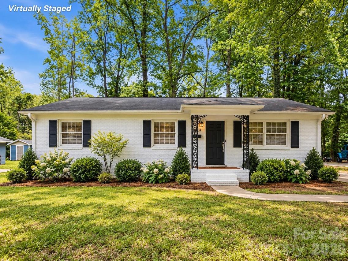 6308 Covecreek Dr., Charlotte, NC 28215