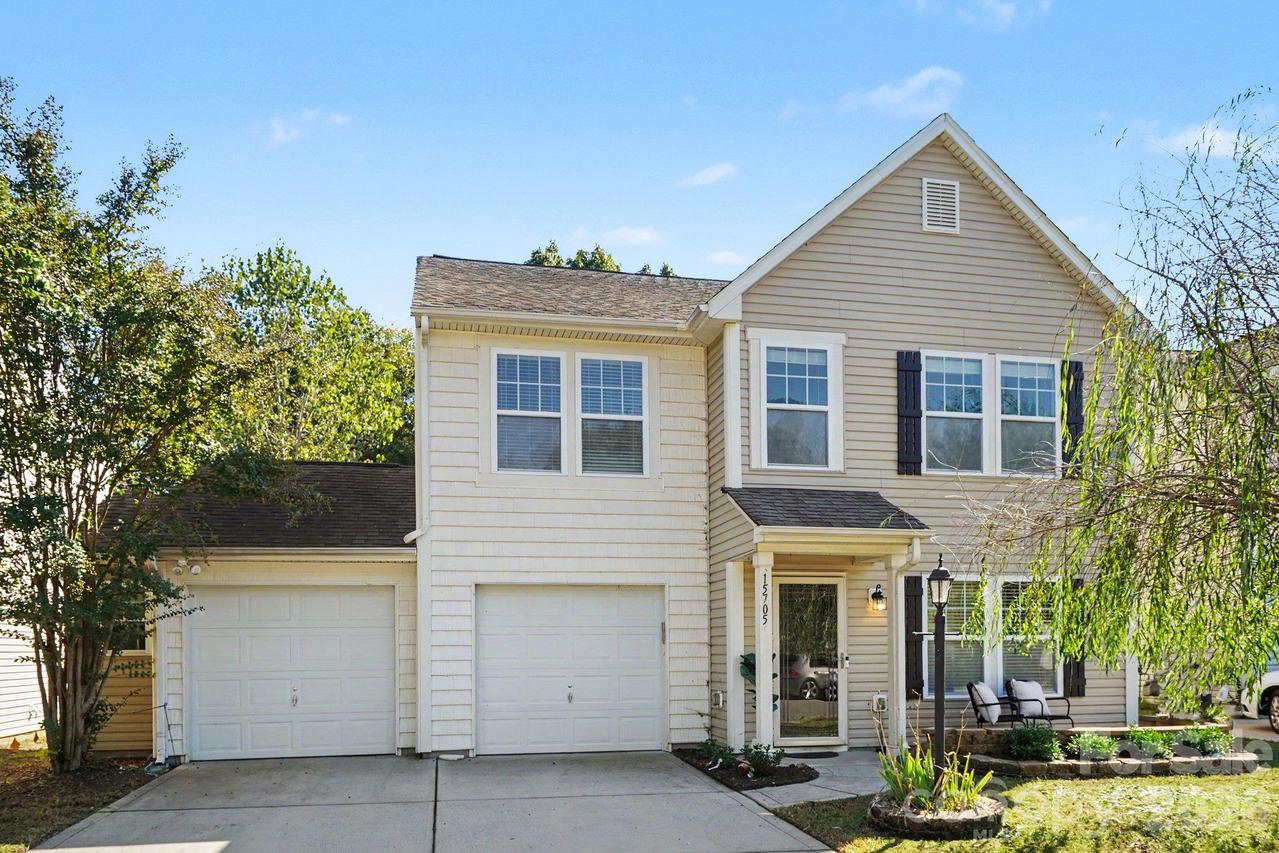 15705 Lakepoint Forest Dr. #41, Charlotte, NC 28278