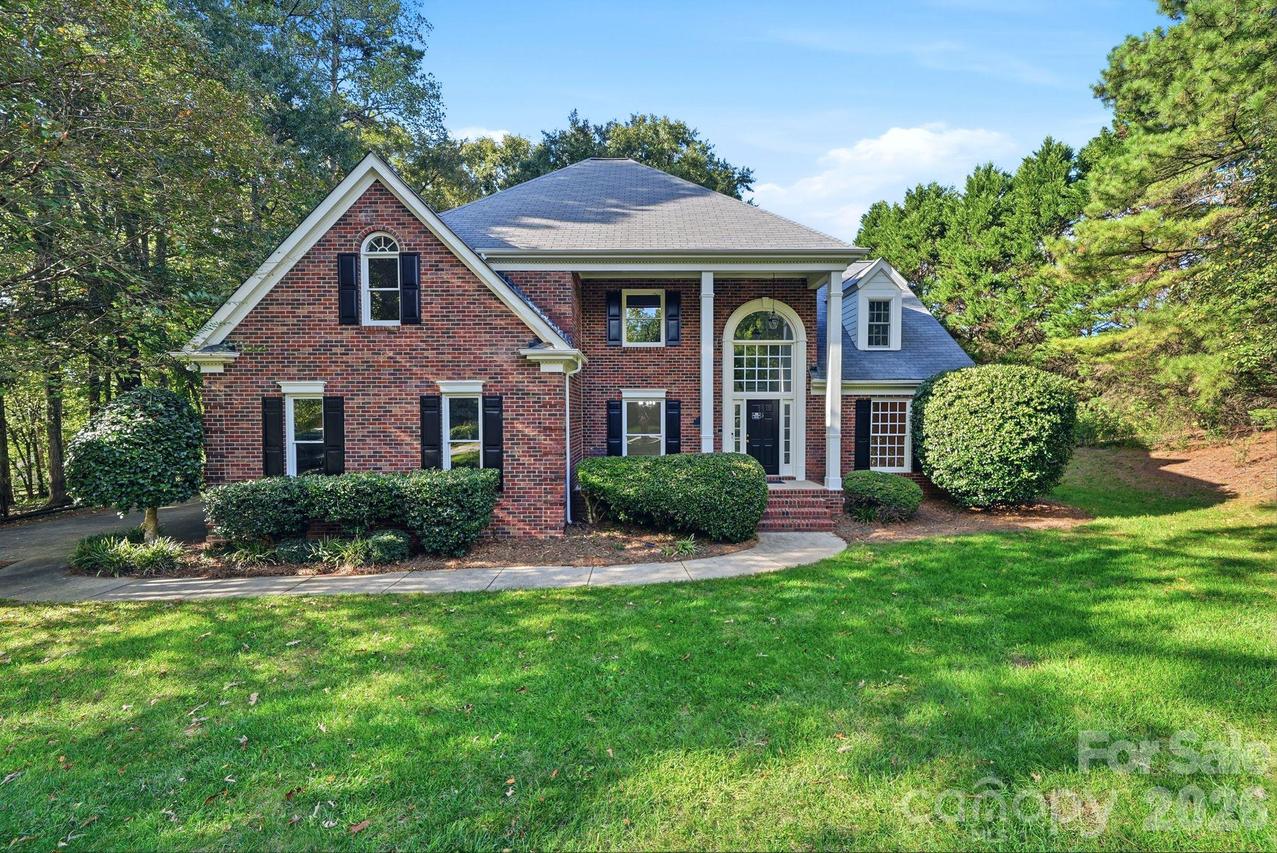8800 Oxfordshire Ct., Huntersville, NC 28078