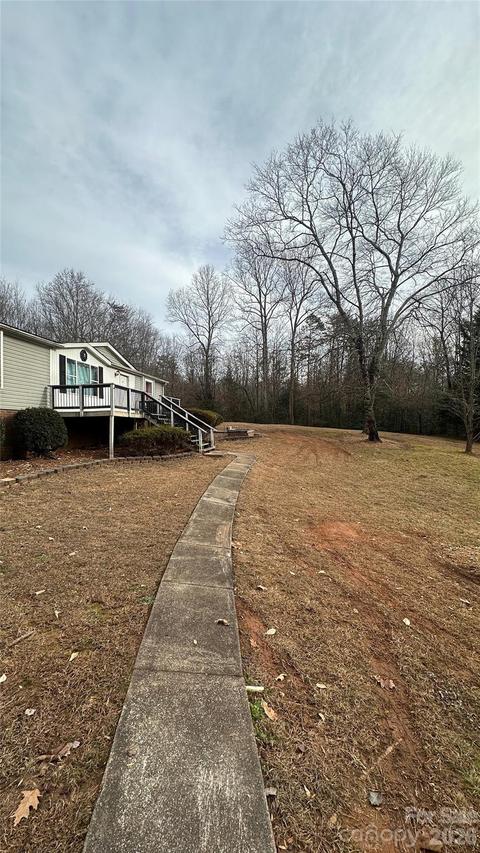 194 Canfield Dr., Olin, NC 28660