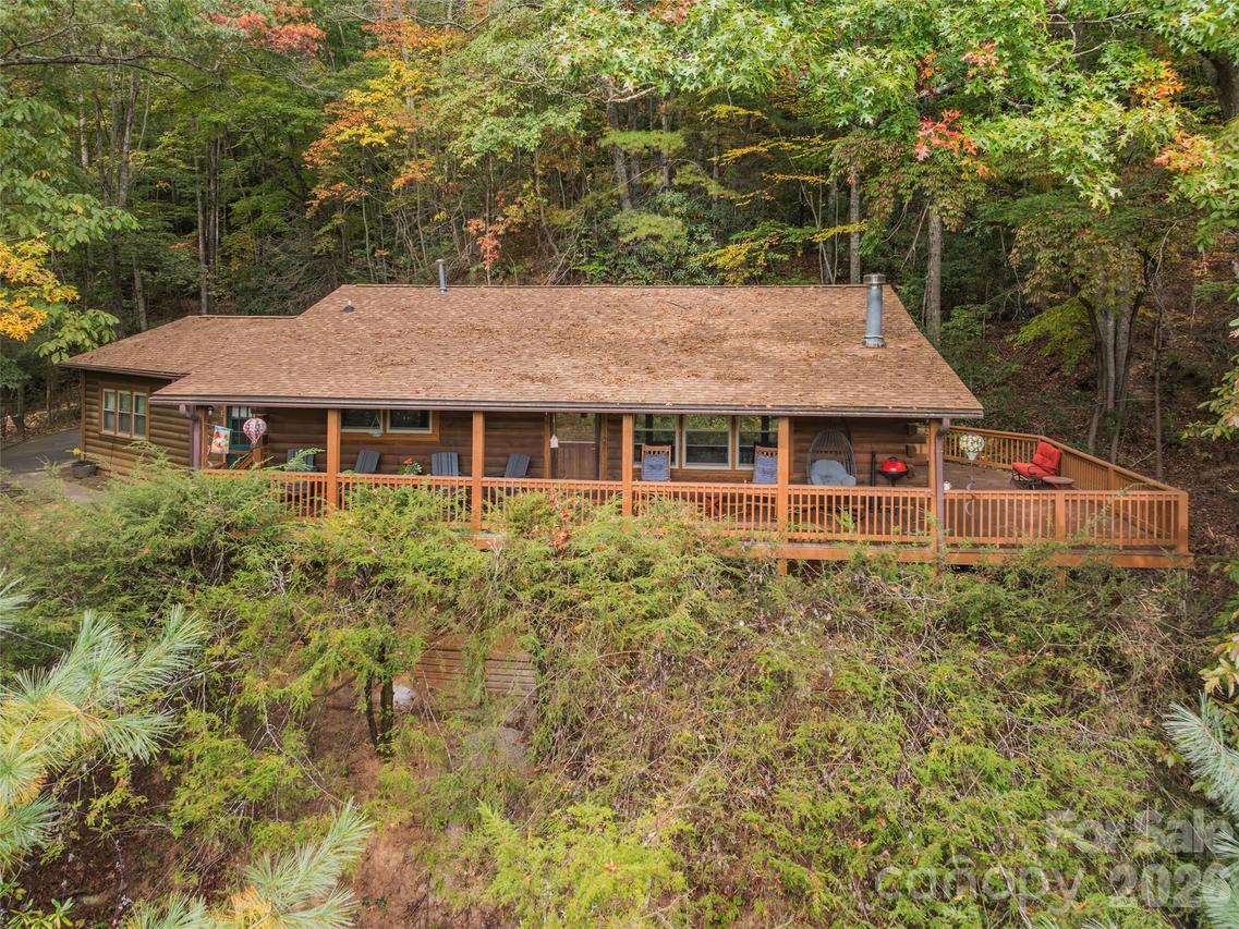 250 Creekside Dr., Maggie Valley, NC 28751