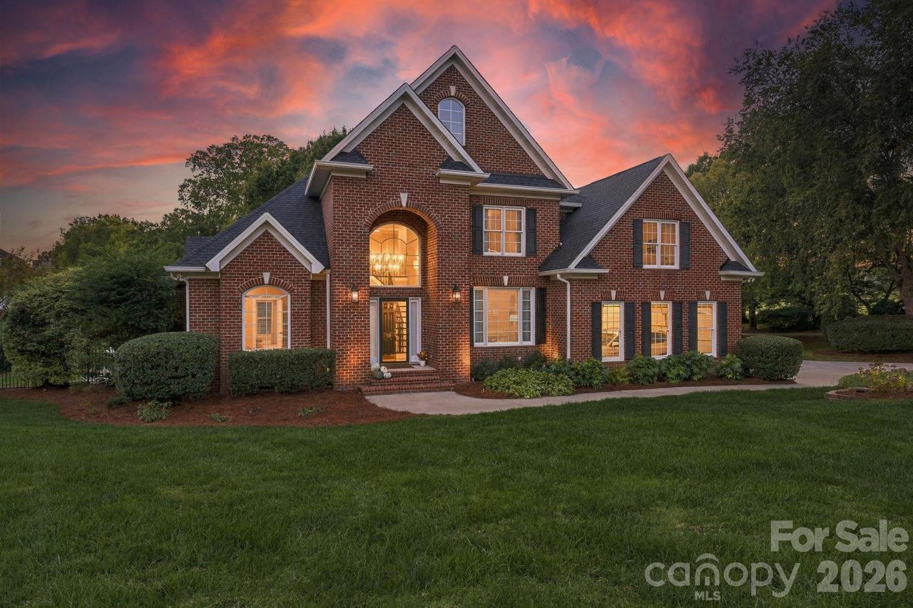 105 Kings Crest Dr., Mooresville, NC 28117