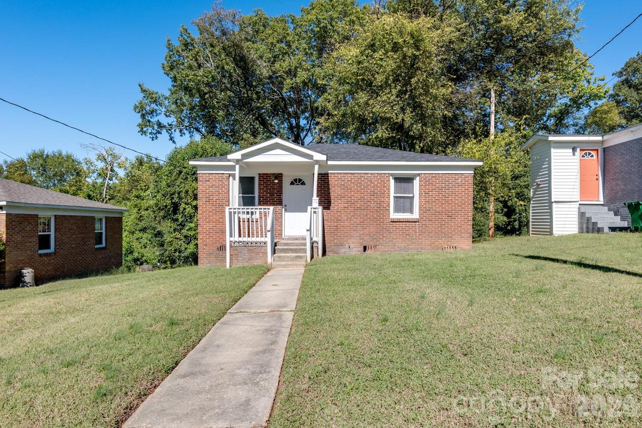2604 Booker Ave., Charlotte, NC 28216