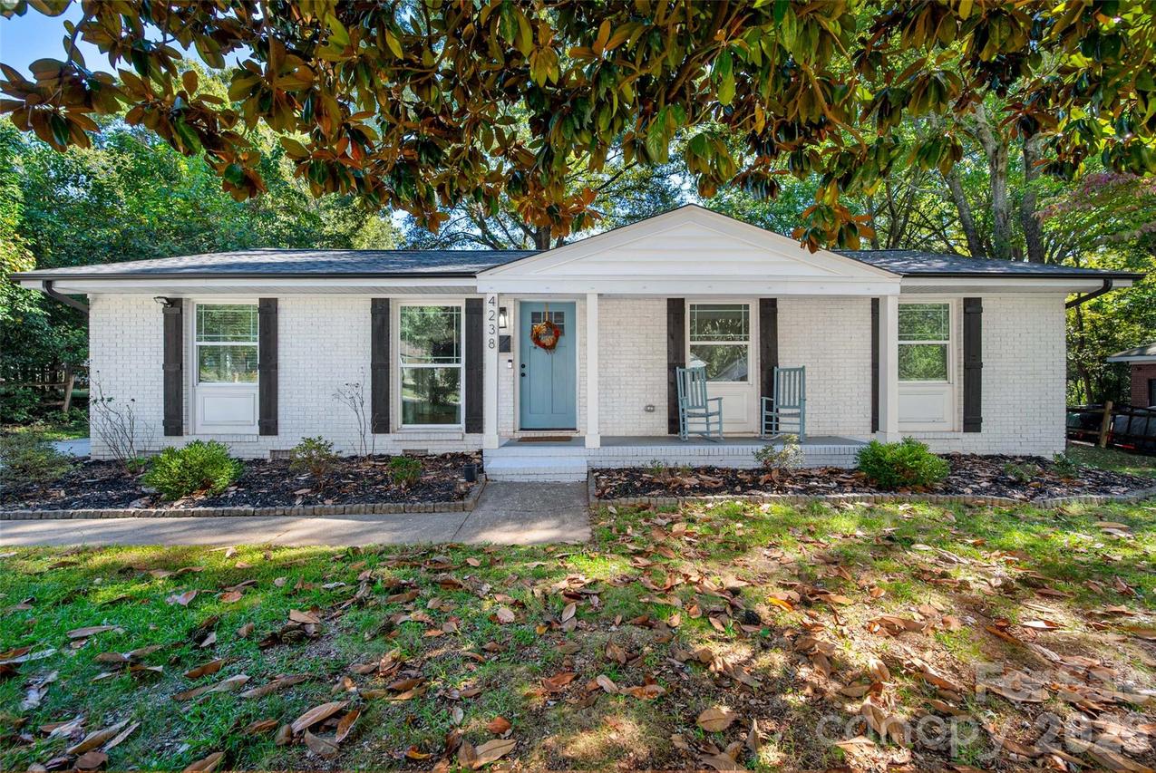 4238 Dowling Dr., Charlotte, NC 28205