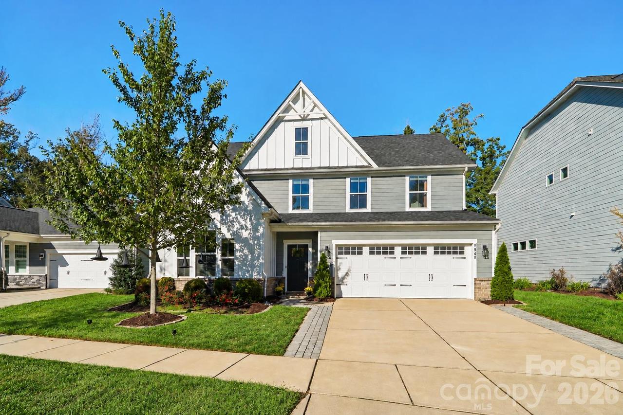 9840 Andres Duany Dr., Huntersville, NC 28078